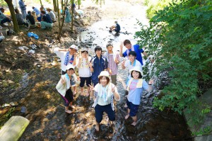 49　川遊び（愛大）